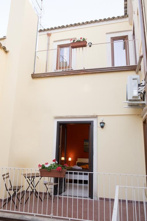 Niria Hotel Ragusa Eksteriør billede
